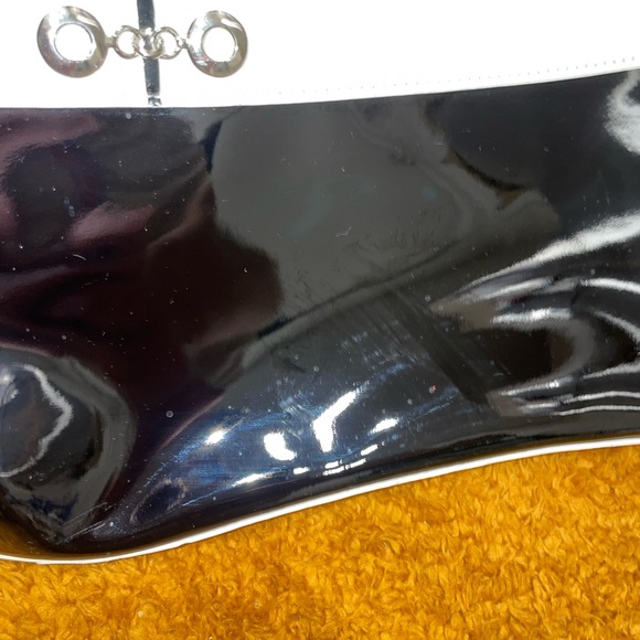 Via Spiga Black & White PVC Shoulder Bag - Picture 4 of 12